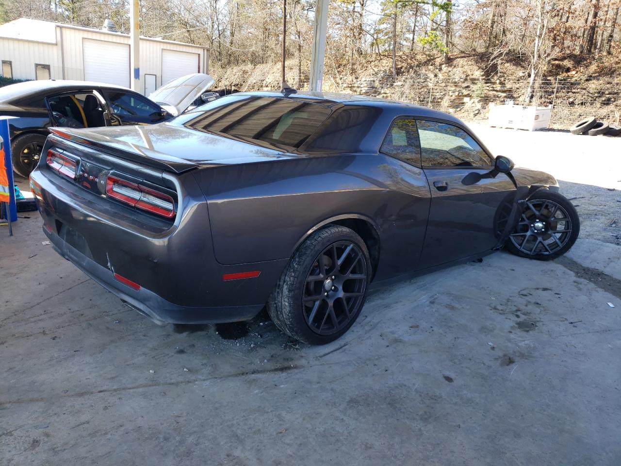 2016 Dodge Challenger - Image 3
