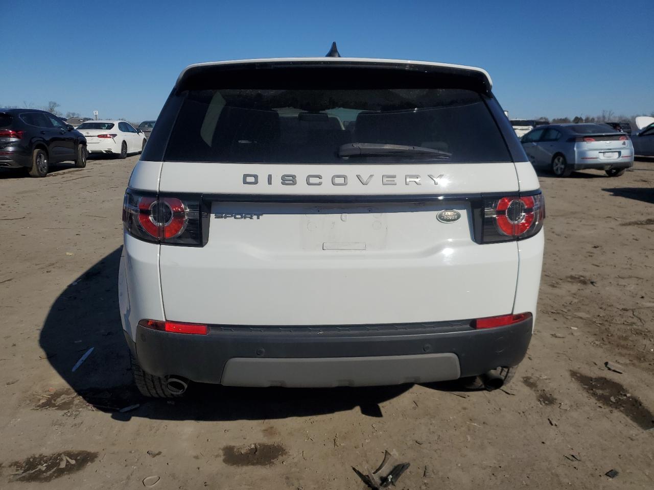 2017 Land Rover Discovery - Image 6