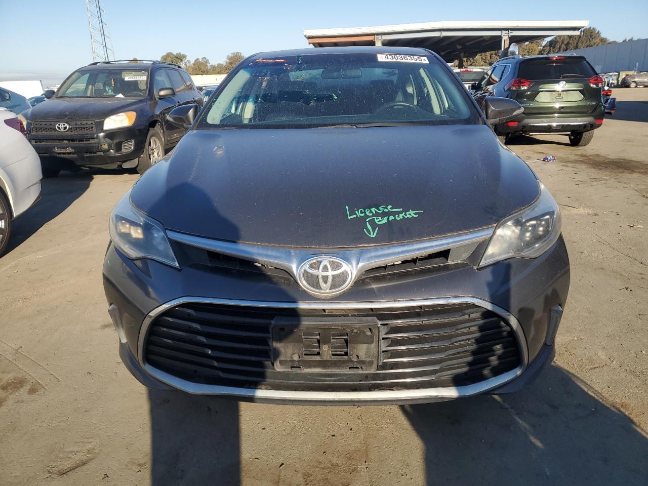 2016 Toyota Avalon - Image 5