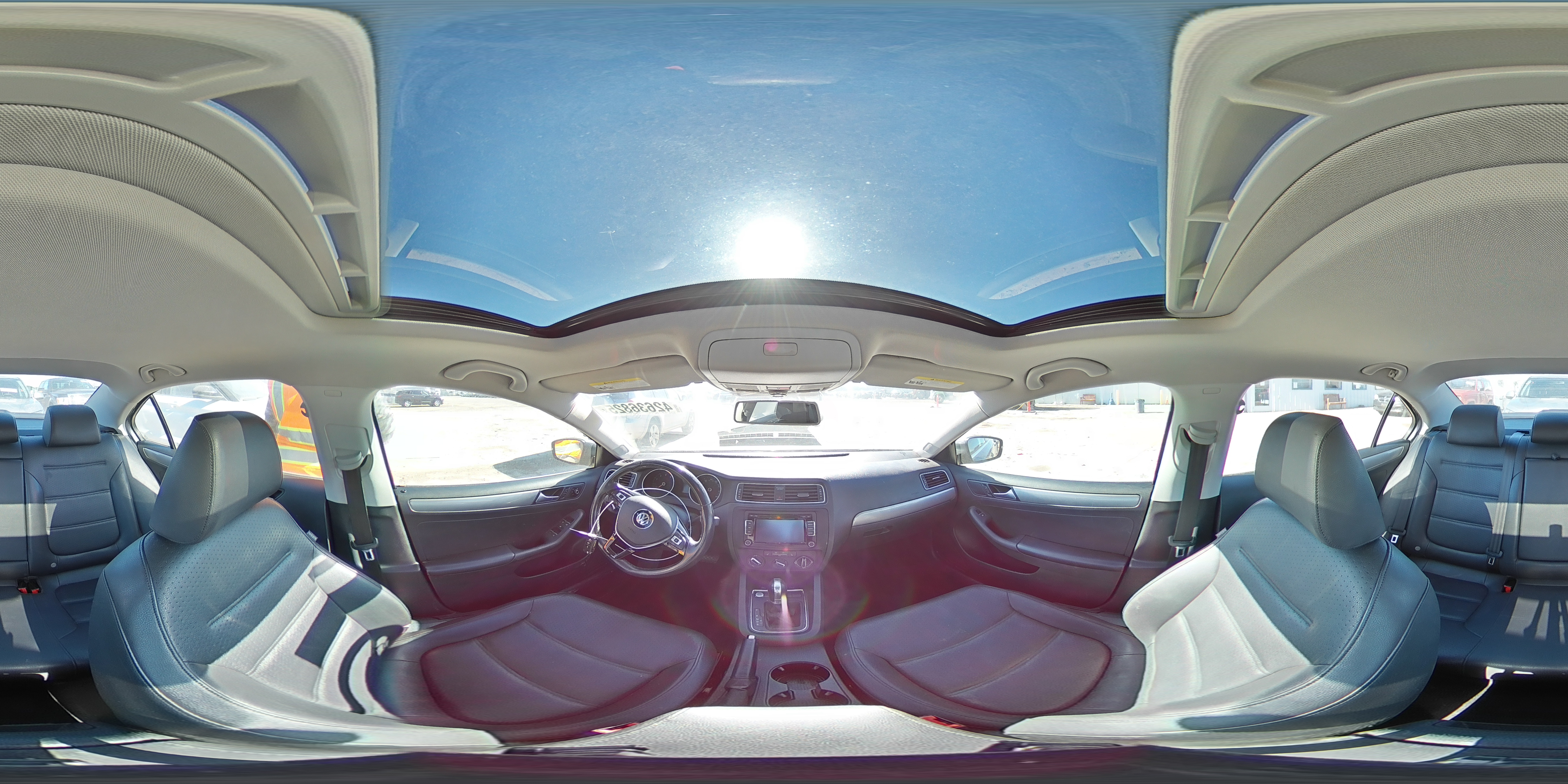2015 Volkswagen Jetta - Image 14