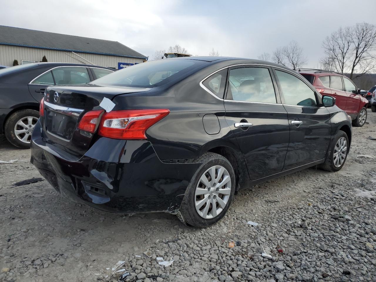 2017 Nissan Sentra - Image 3