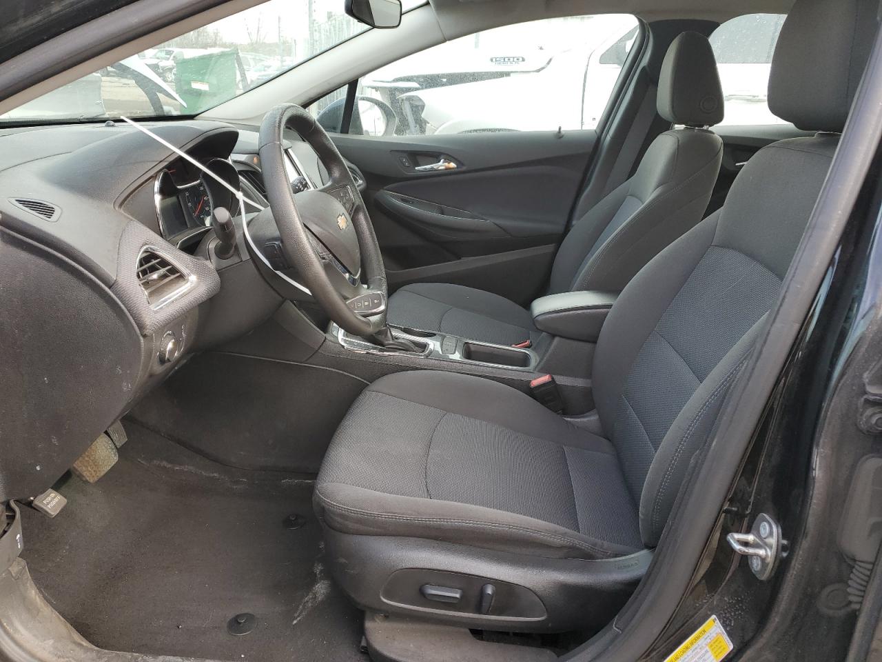 2018 Chevrolet Cruze - Image 7
