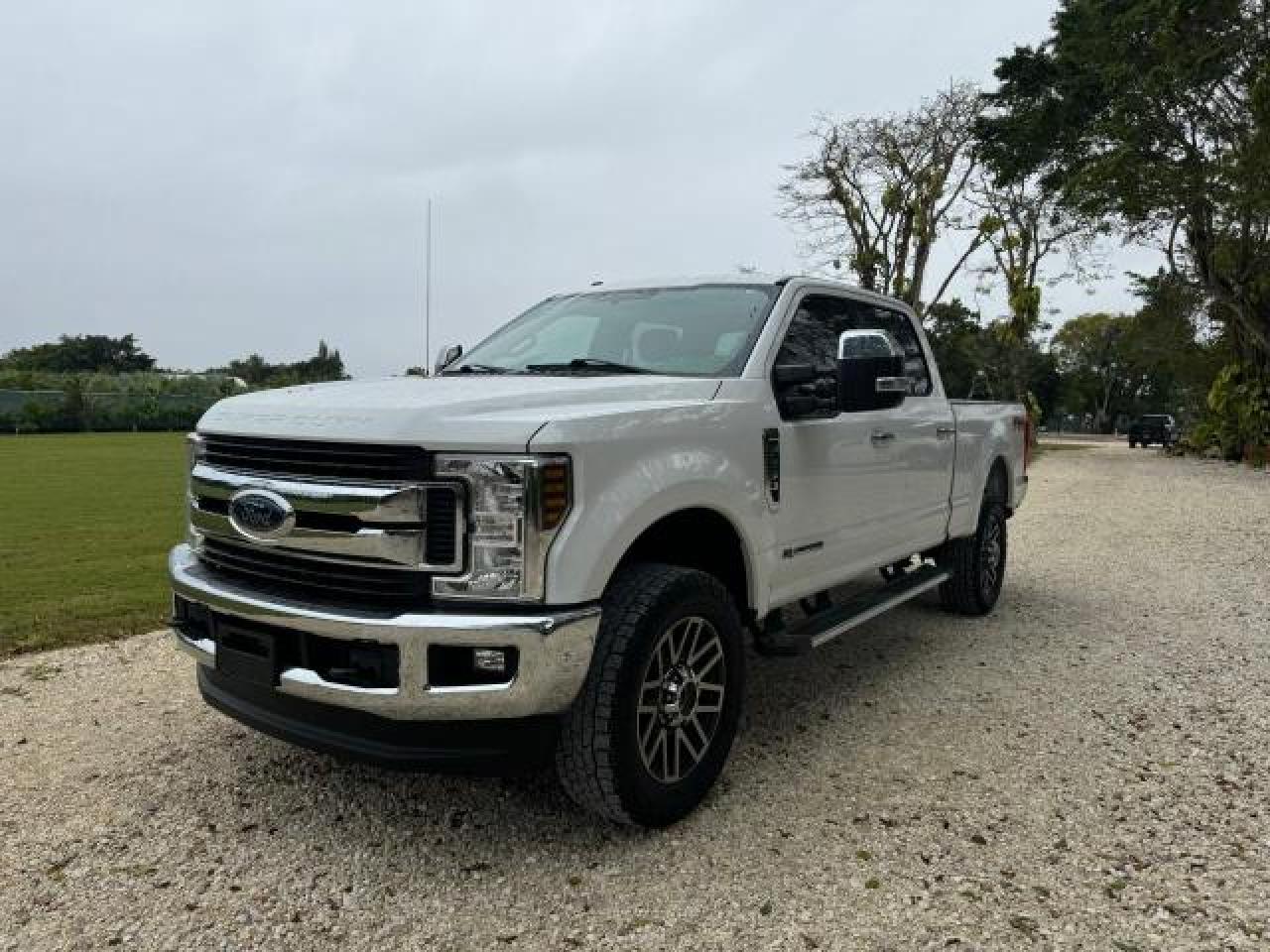 VIN 1FT7W2BT2JEB47005 2018 FORD F250 no.2