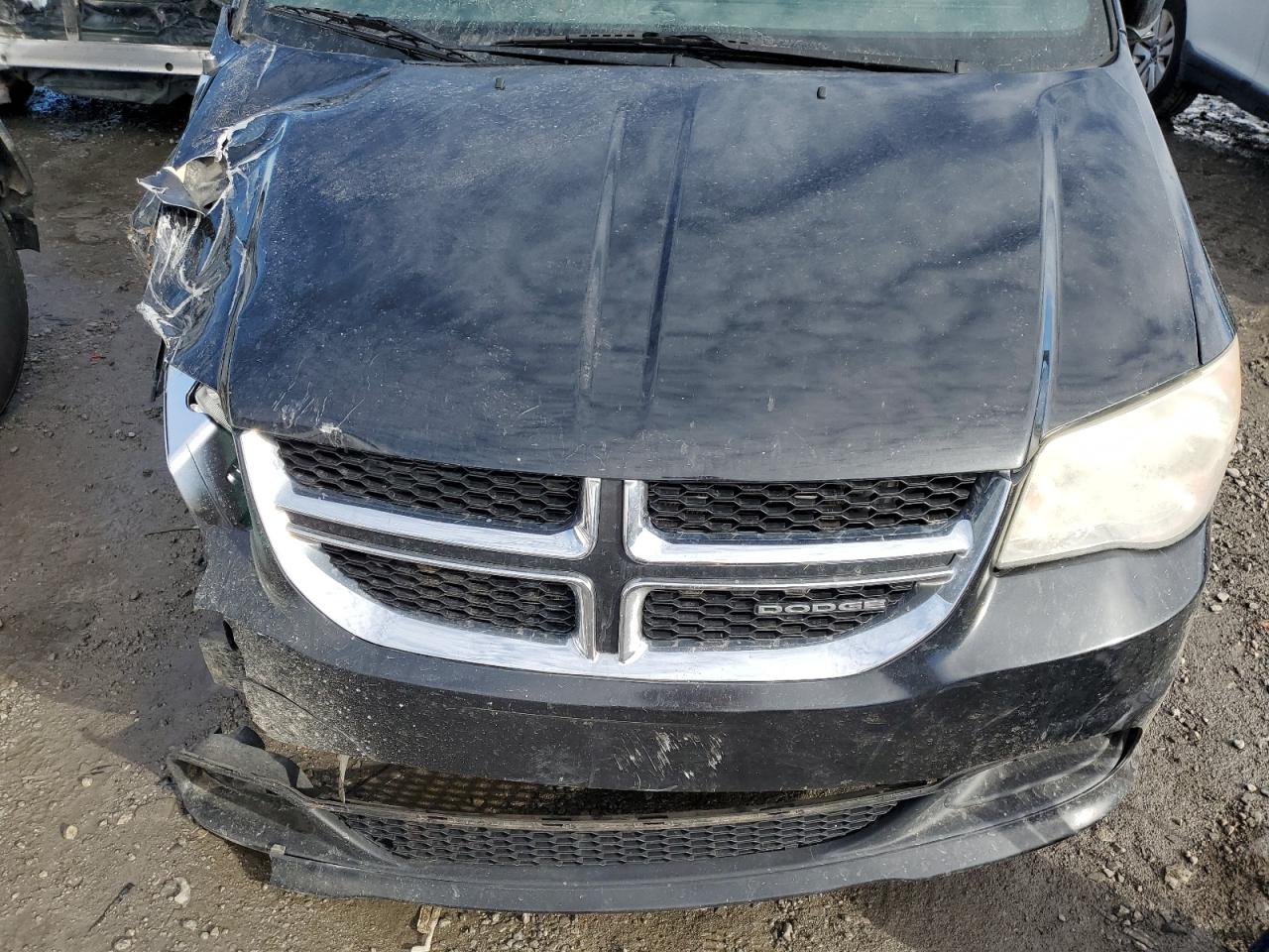 2014 Dodge Caravan - Image 12