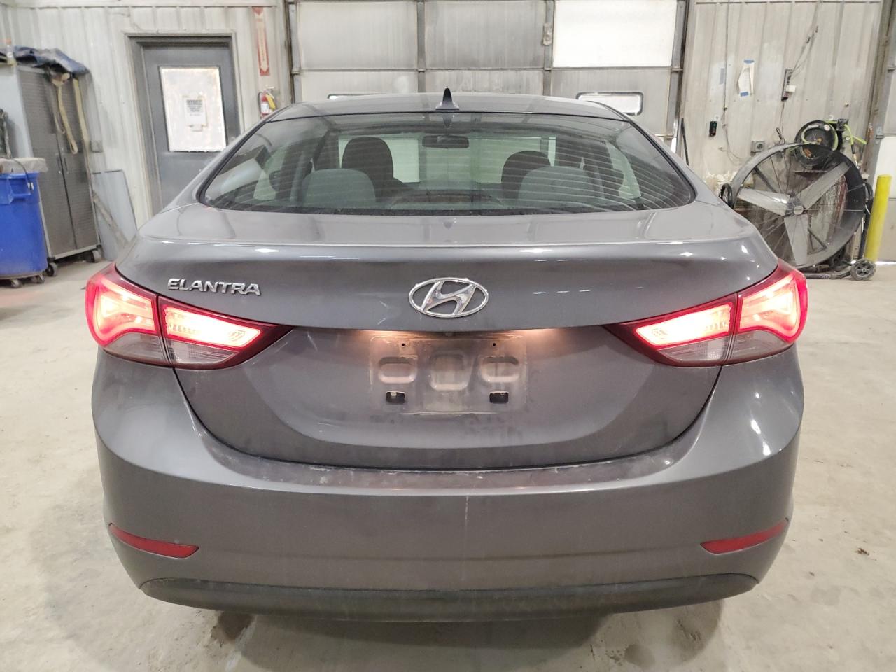 2014 Hyundai Elantra - Image 6