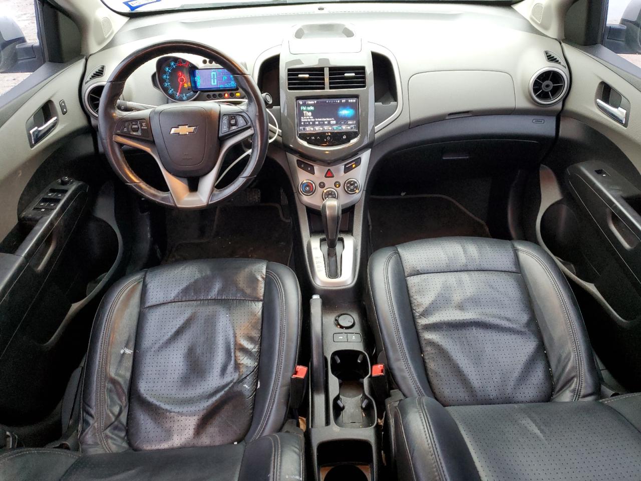 2015 Chevrolet Sonic - Image 8