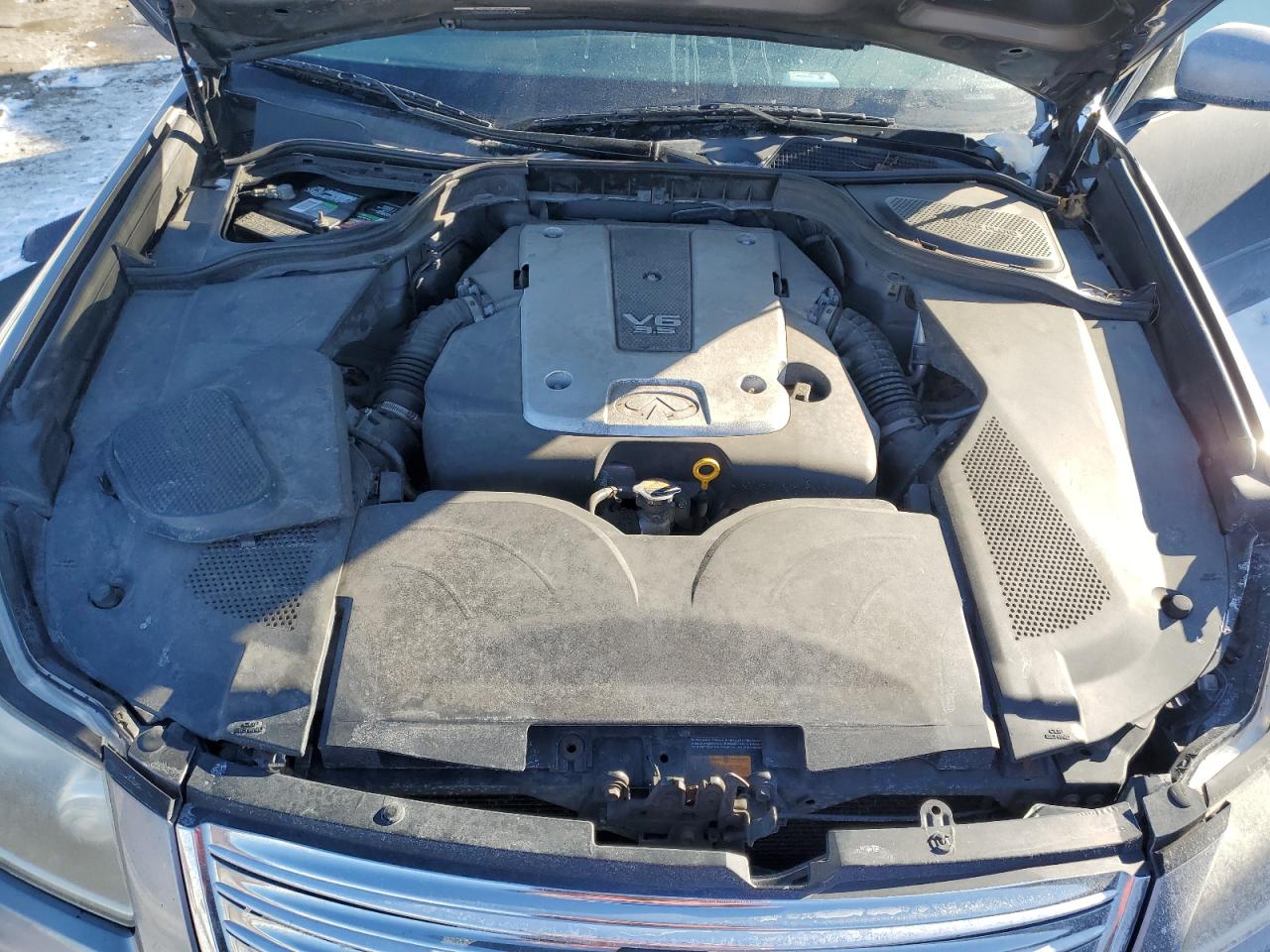 2009 Infiniti M - Image 11