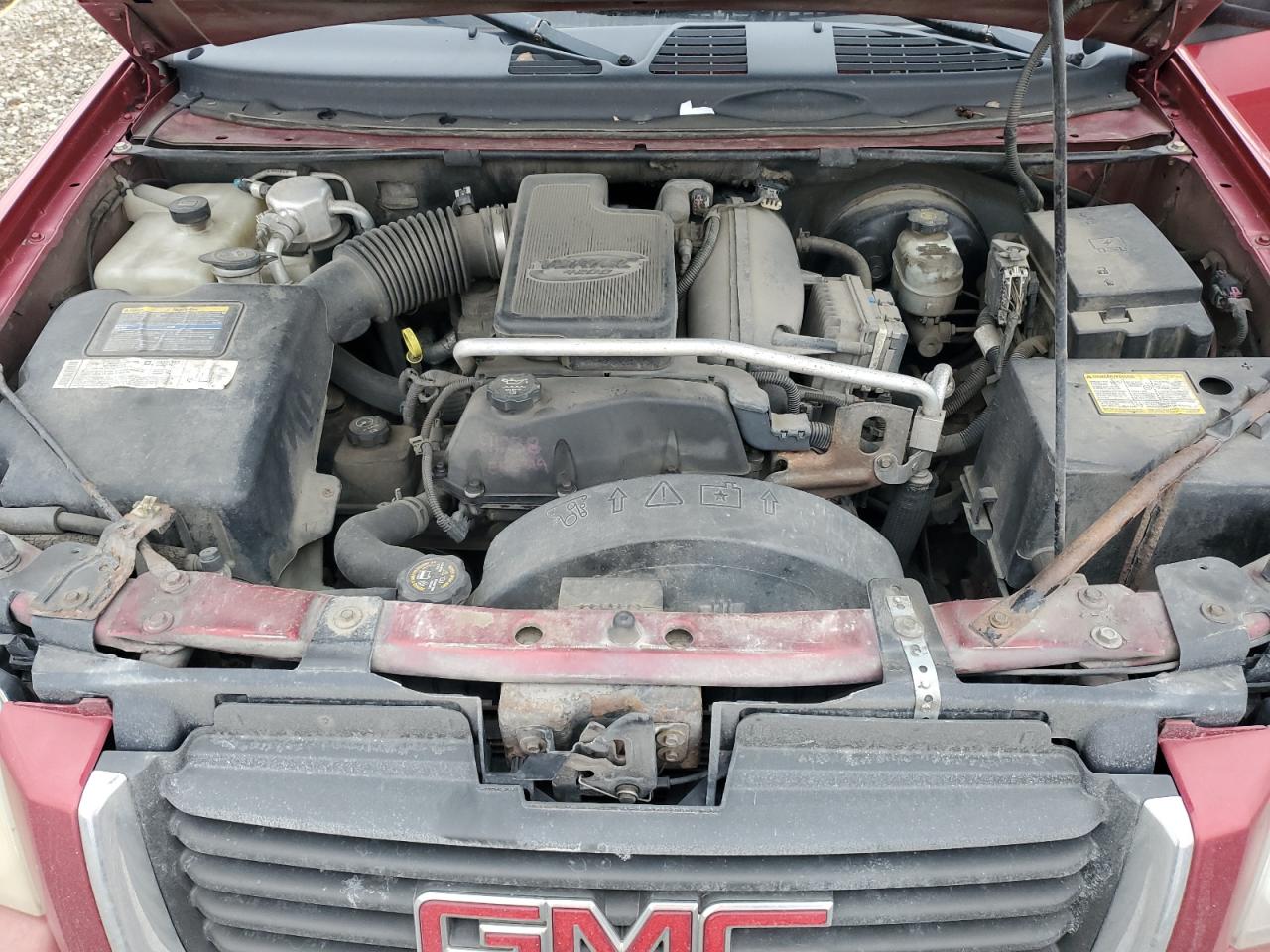 2005 GMC Envoy - Image 12