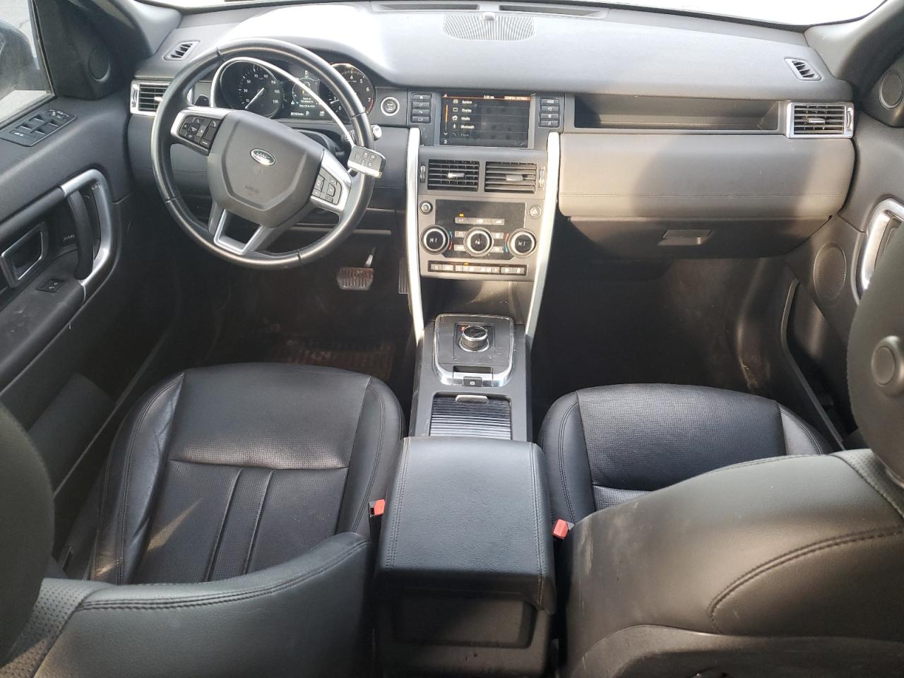 2019 Land Rover Discovery - Image 8