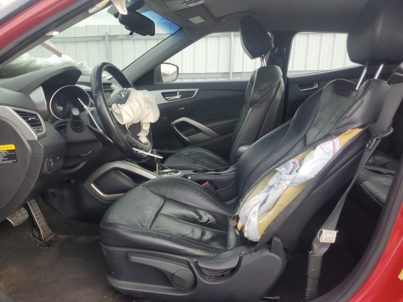 2014 Hyundai Veloster - Image 7