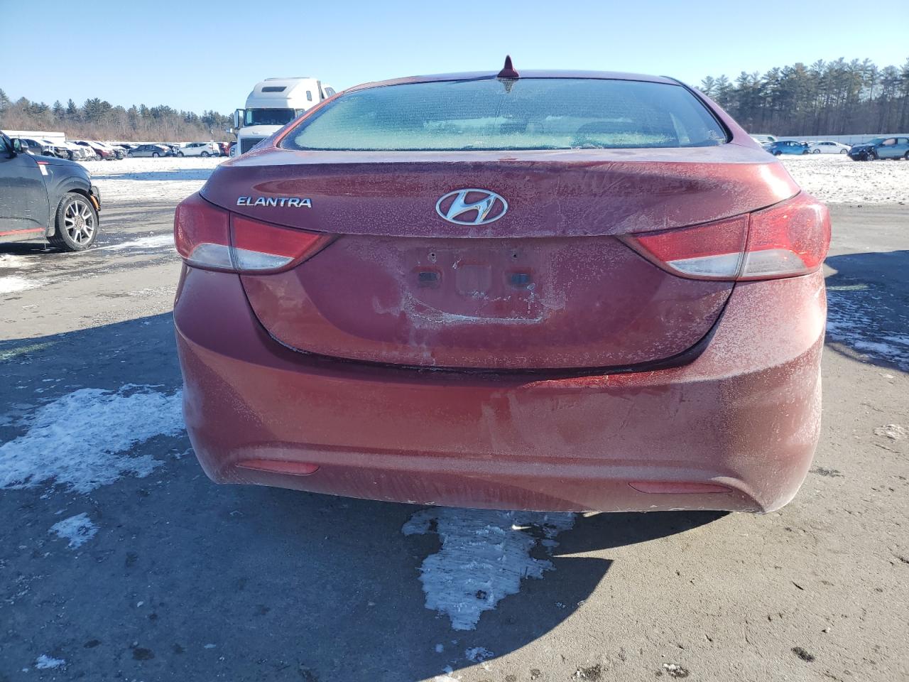2011 Hyundai Elantra - Image 6