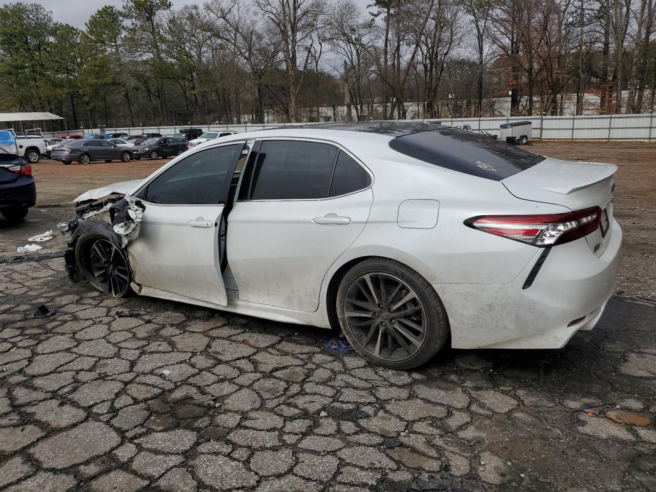 2018 Toyota Camry - Image 2