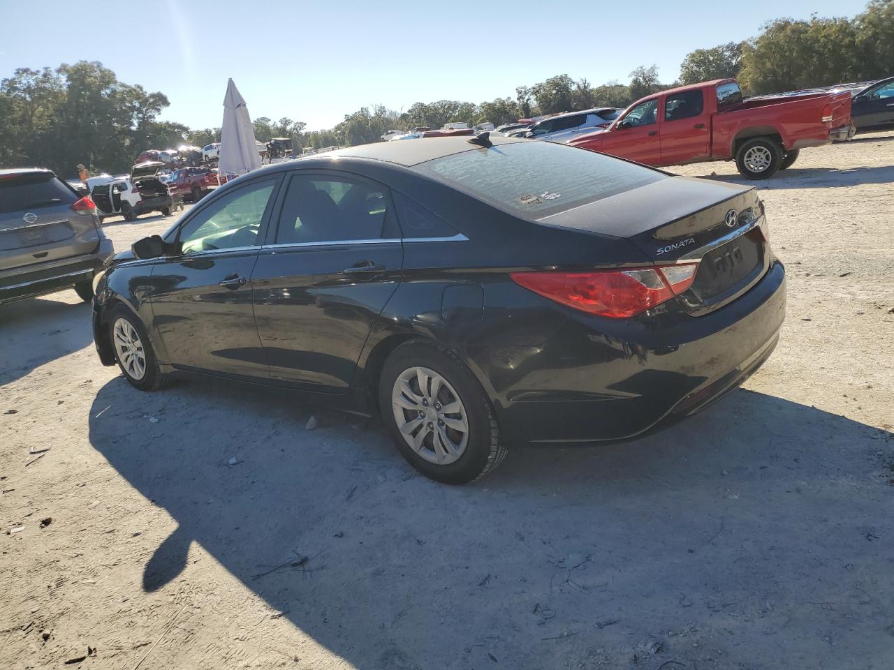 2013 Hyundai Sonata - Image 2
