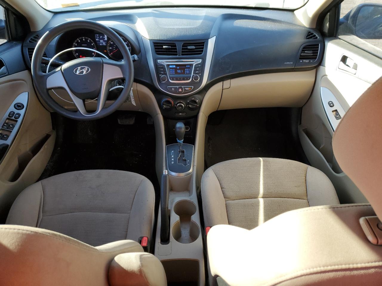 2017 Hyundai Accent - Image 8