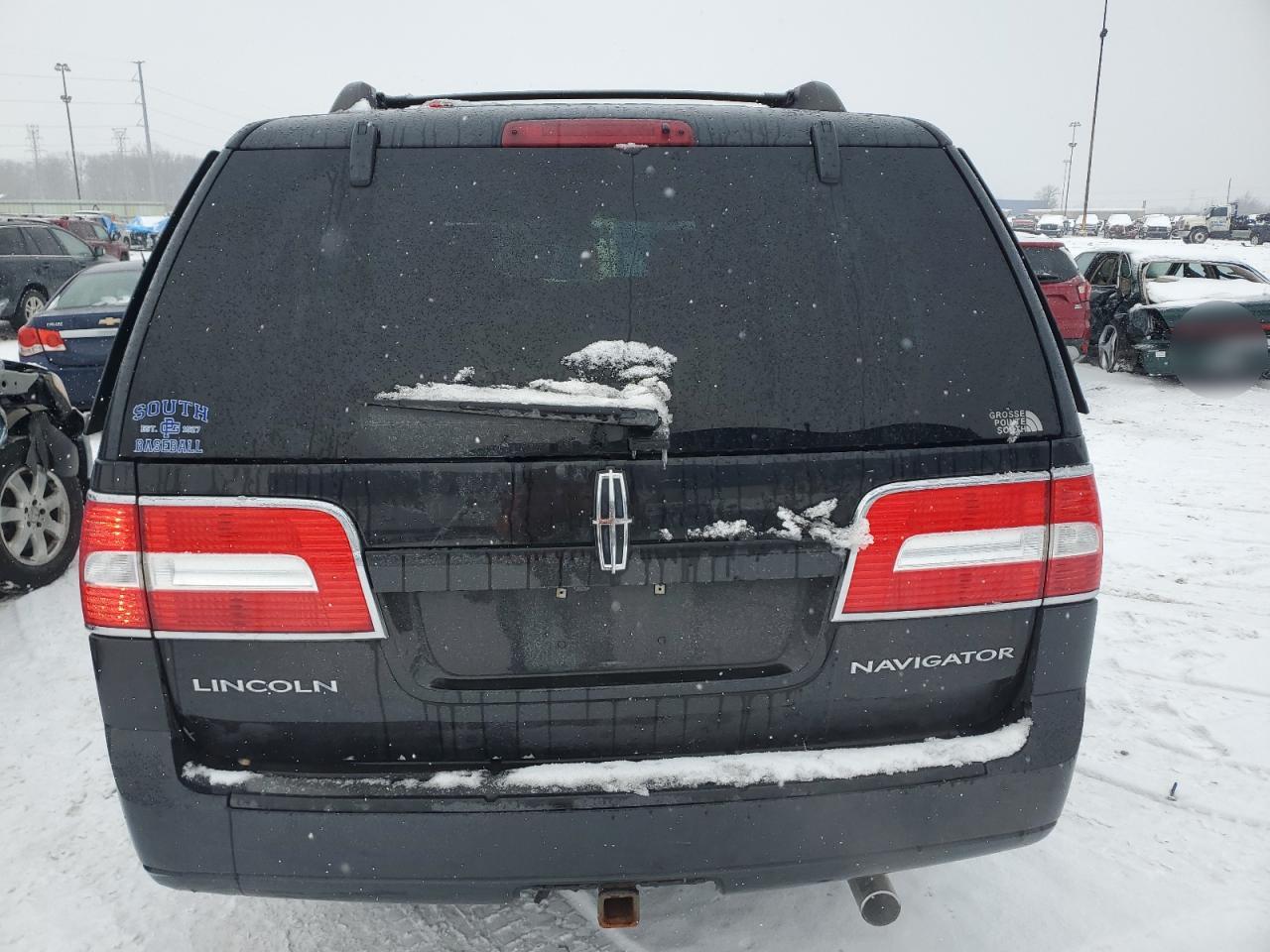 2014 Lincoln Navigator - Image 6