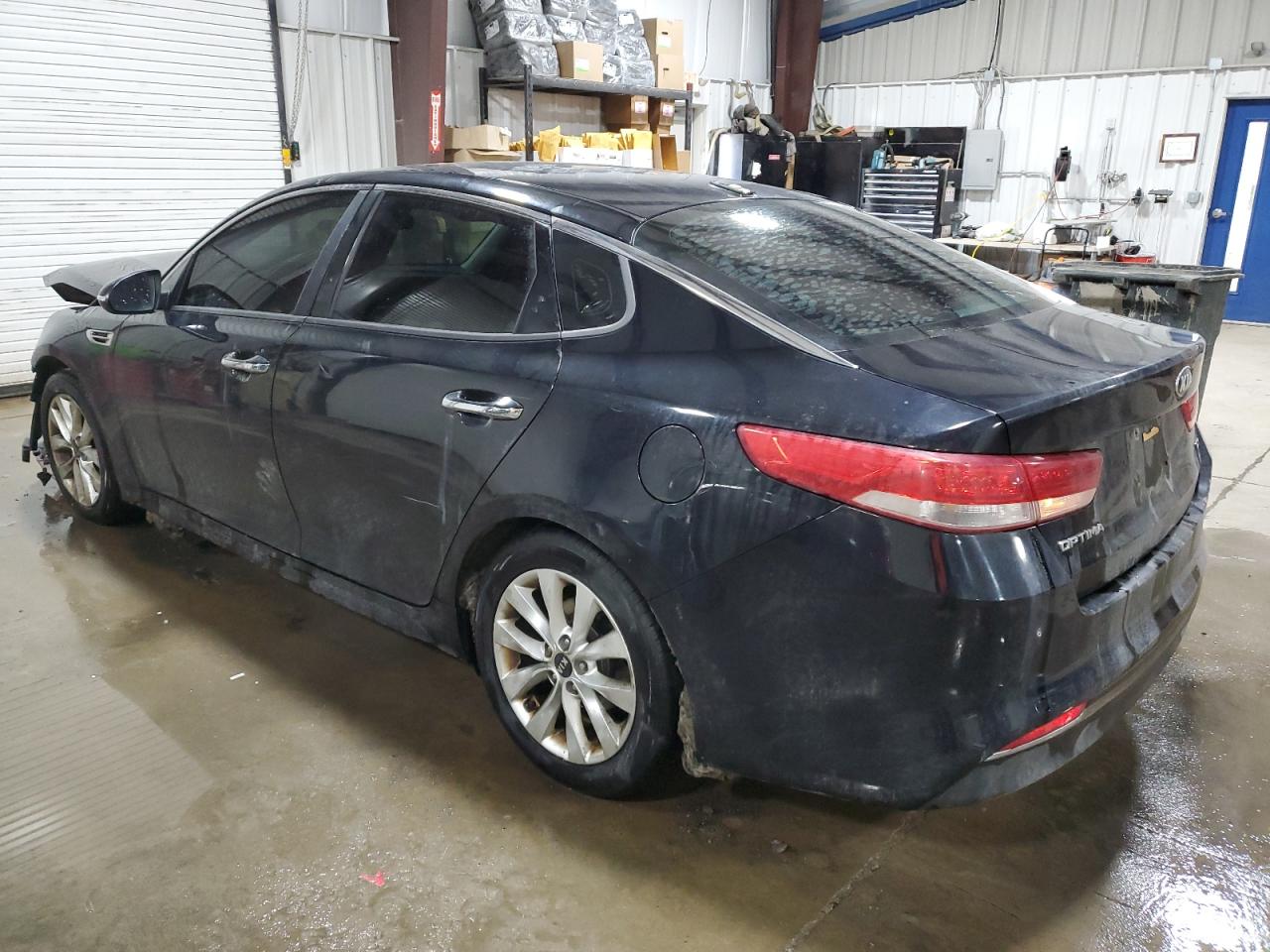 2016 Kia Optima - Image 2