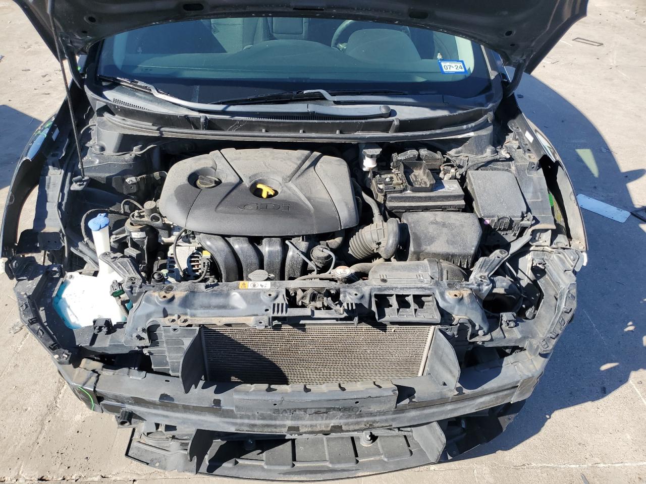 2017 Hyundai Elantra - Image 11