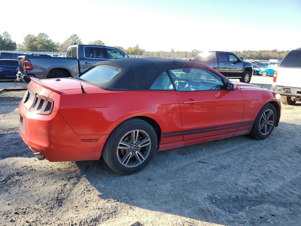 2013 Ford Mustang - Image 3