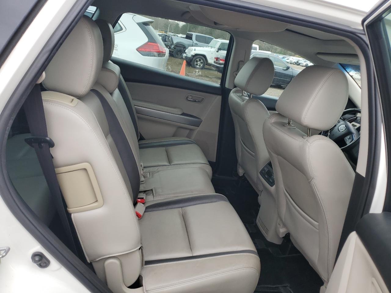 2012 Mazda CX-9 - Image 11