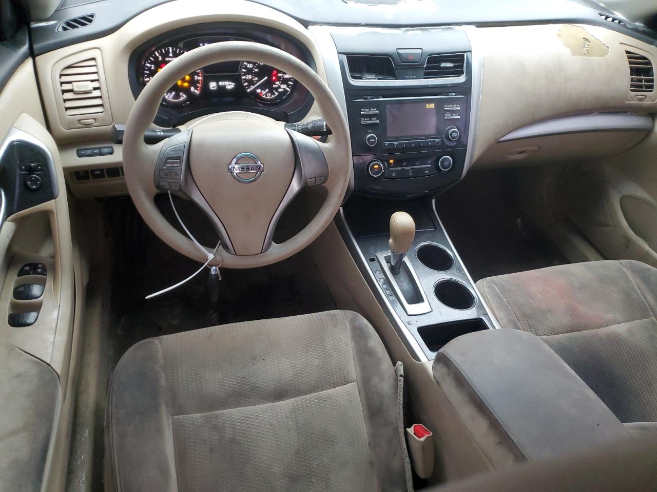2014 Nissan Altima - Image 8