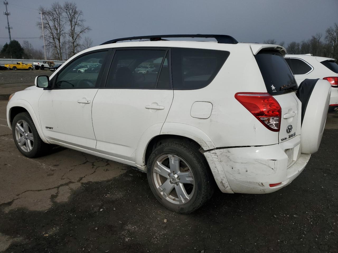 2006 Toyota RAV 4 - Image 2