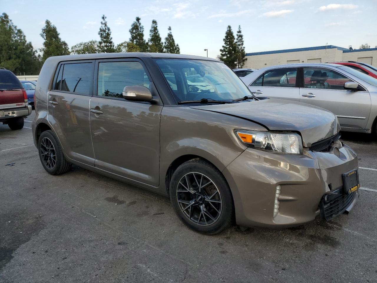 2015 Scion xB - Image 4