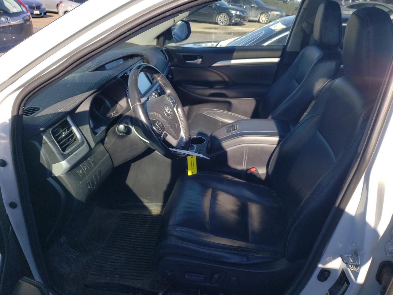 2018 Toyota Highlander - Image 7