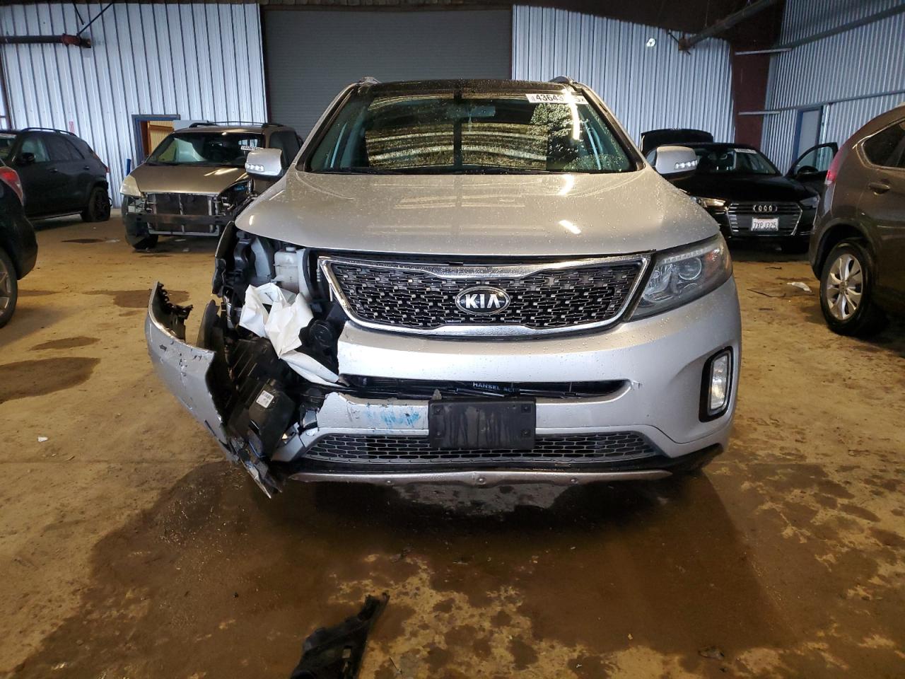 2015 Kia Sorento - Image 5