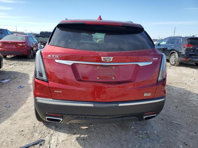  CADILLAC XT5 2021 Czerwony