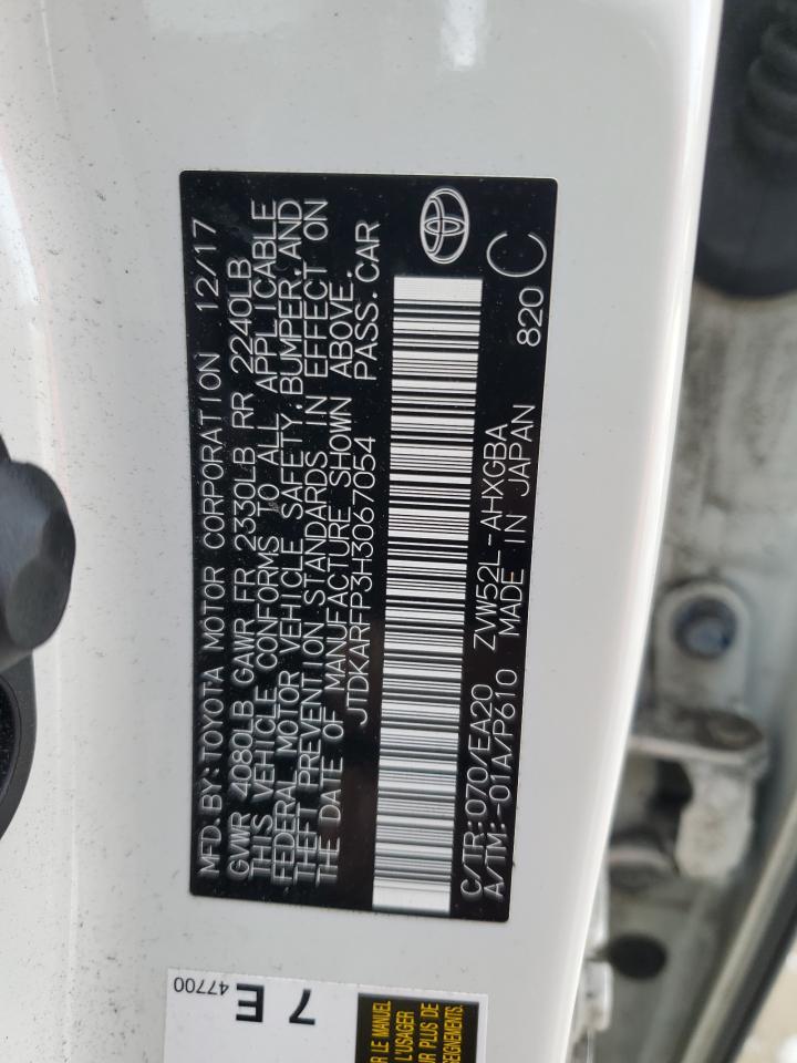 2017 Toyota Prius - Image 12