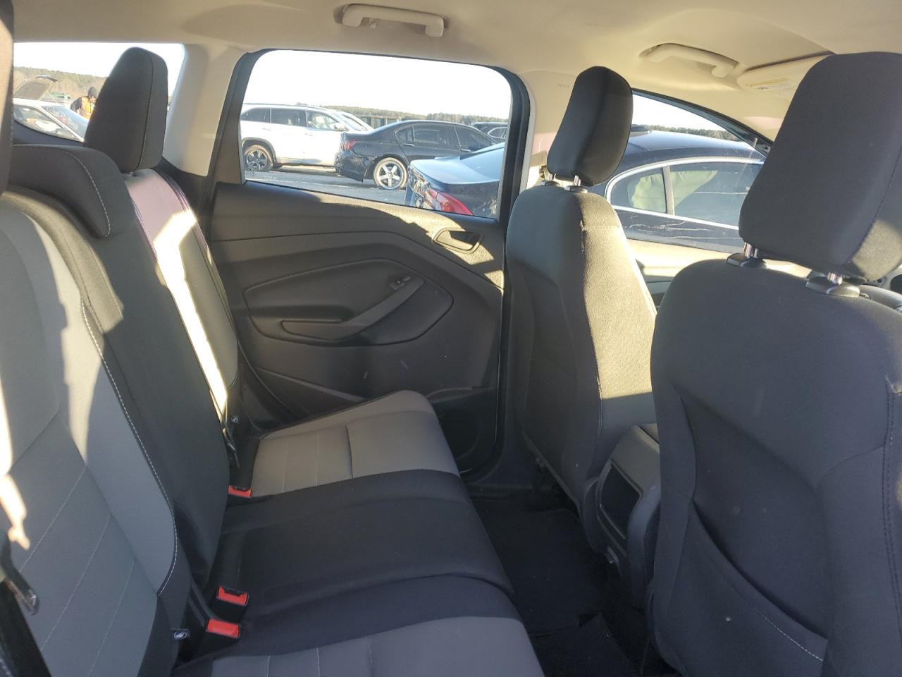 2019 Ford Escape - Image 10