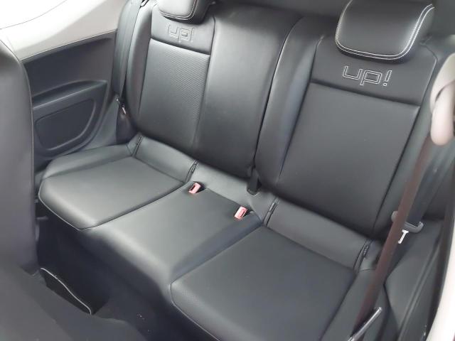 2012 VOLKSWAGEN HIGH UP