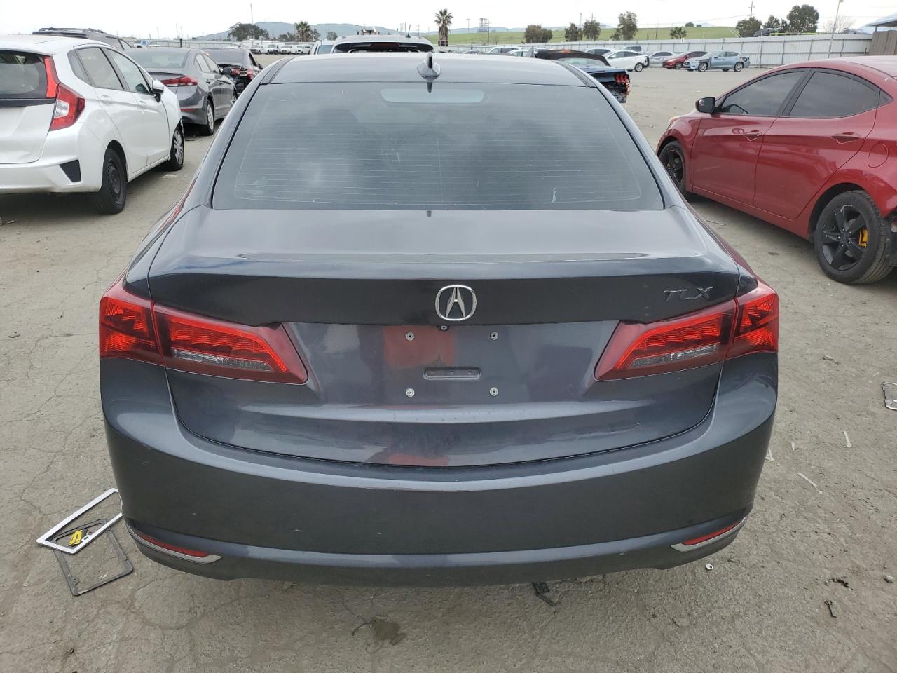 2015 Acura TLX - Image 6