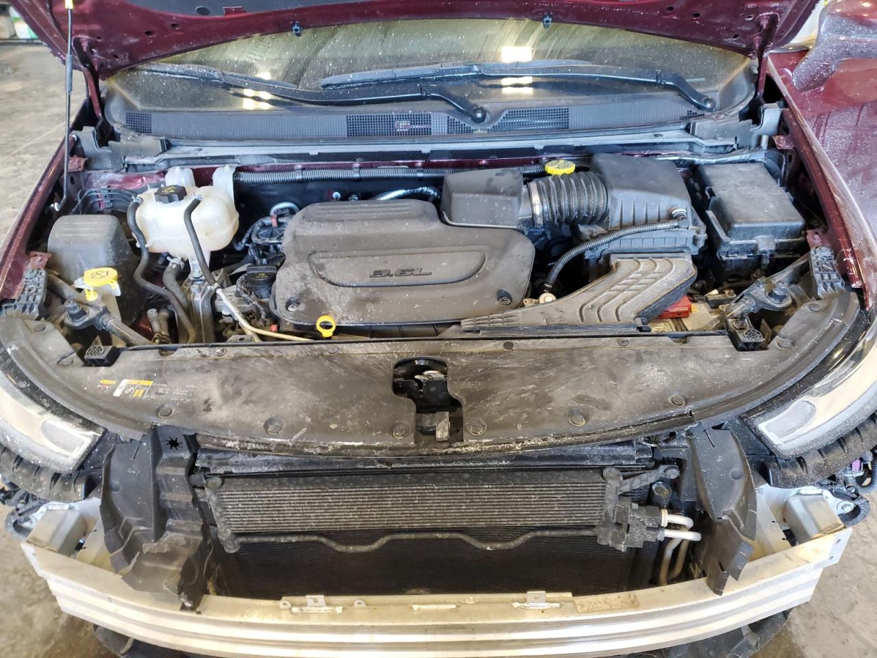 2022 Chrysler Pacifica - Image 12