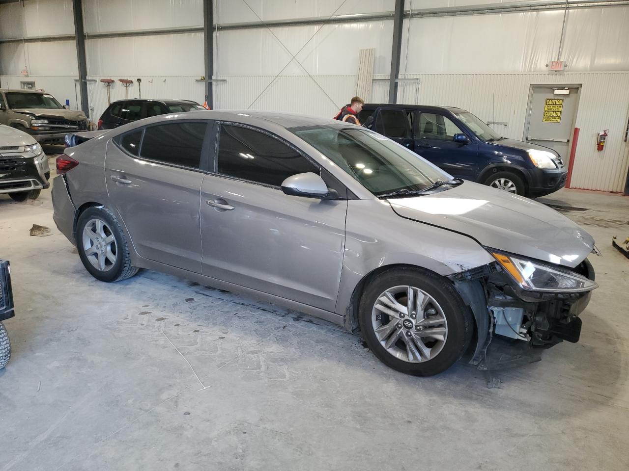 2020 Hyundai Elantra - Image 4
