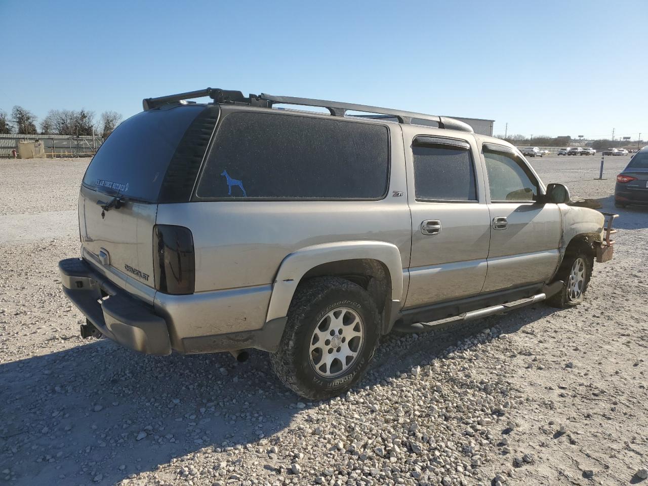 2002 Chevrolet Suburban - Image 3