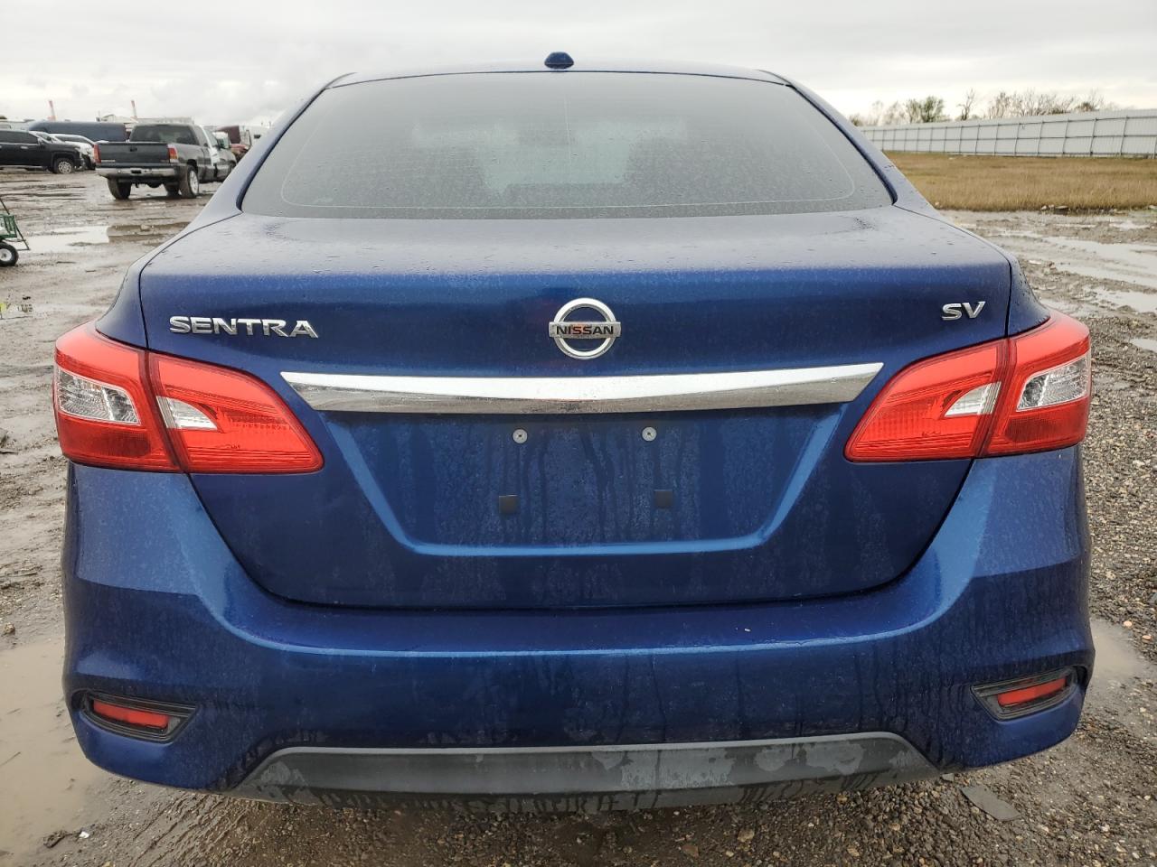 2018 Nissan Sentra - Image 6