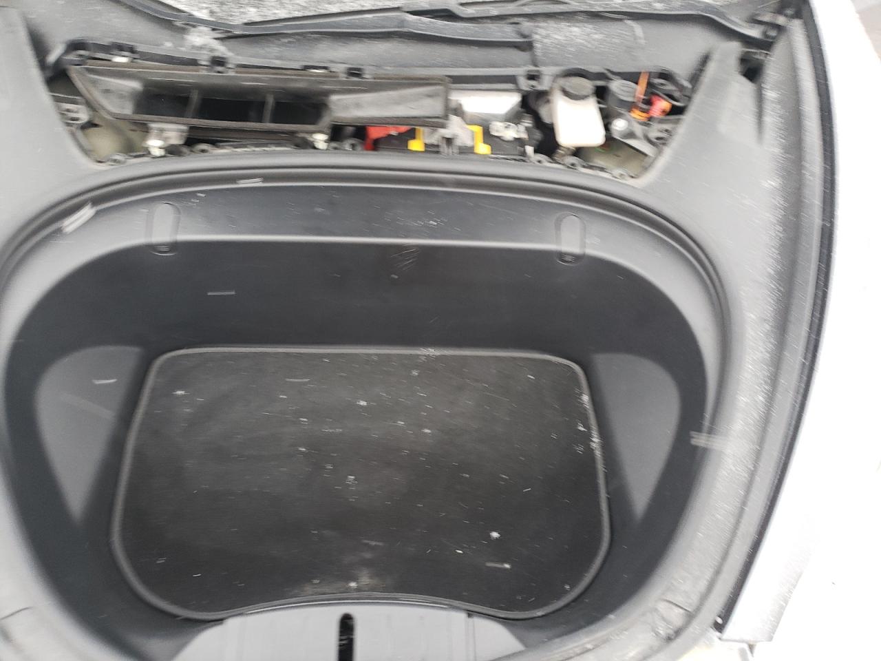 2018 Tesla Model 3 VIN: 5YJ3E1EB1JF114364 Lot: 88031885