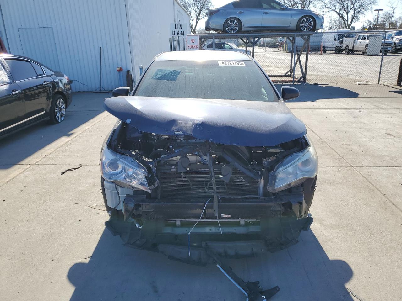 2015 Toyota Camry - Image 5
