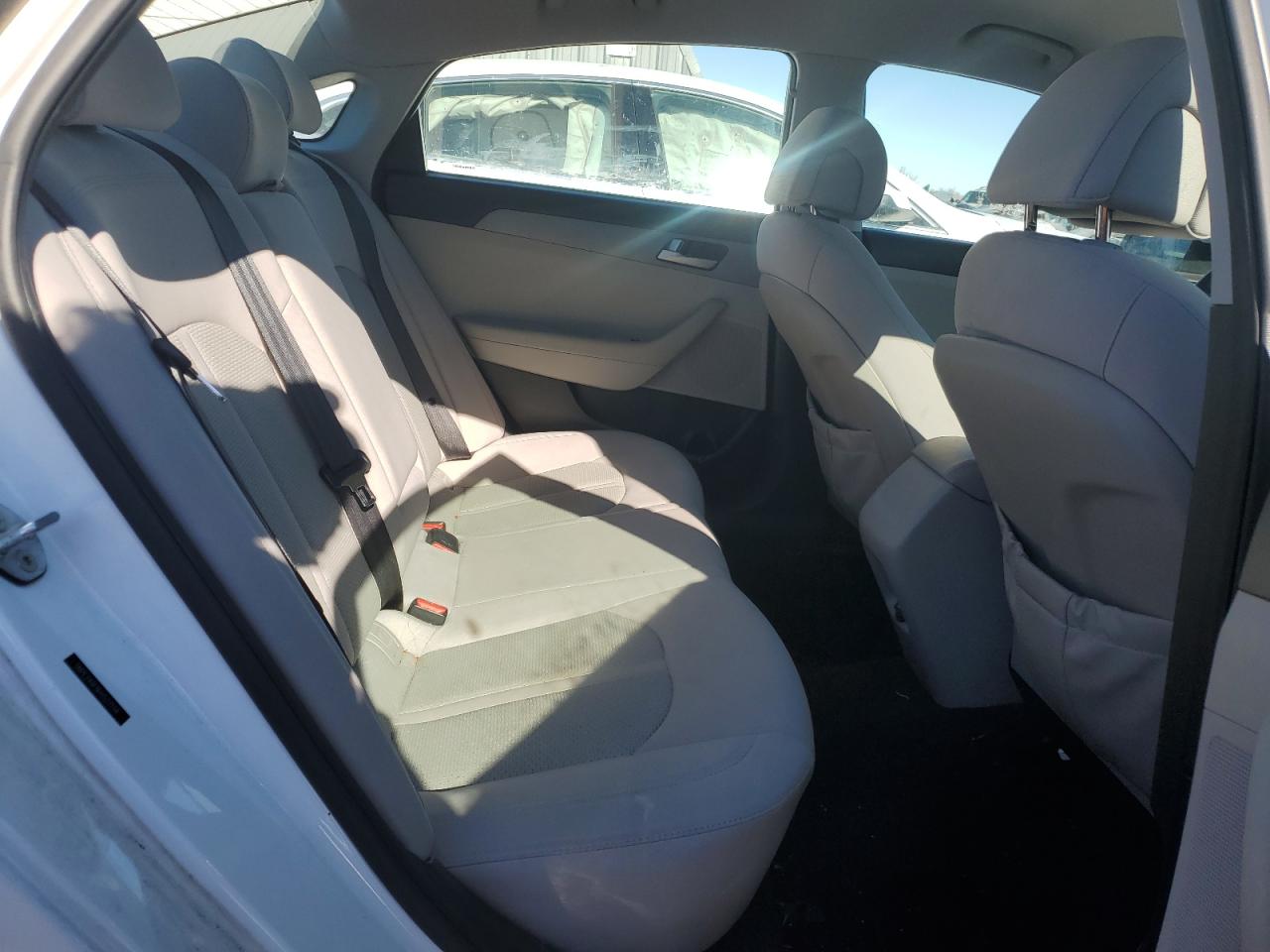 2017 Hyundai Sonata - Image 10