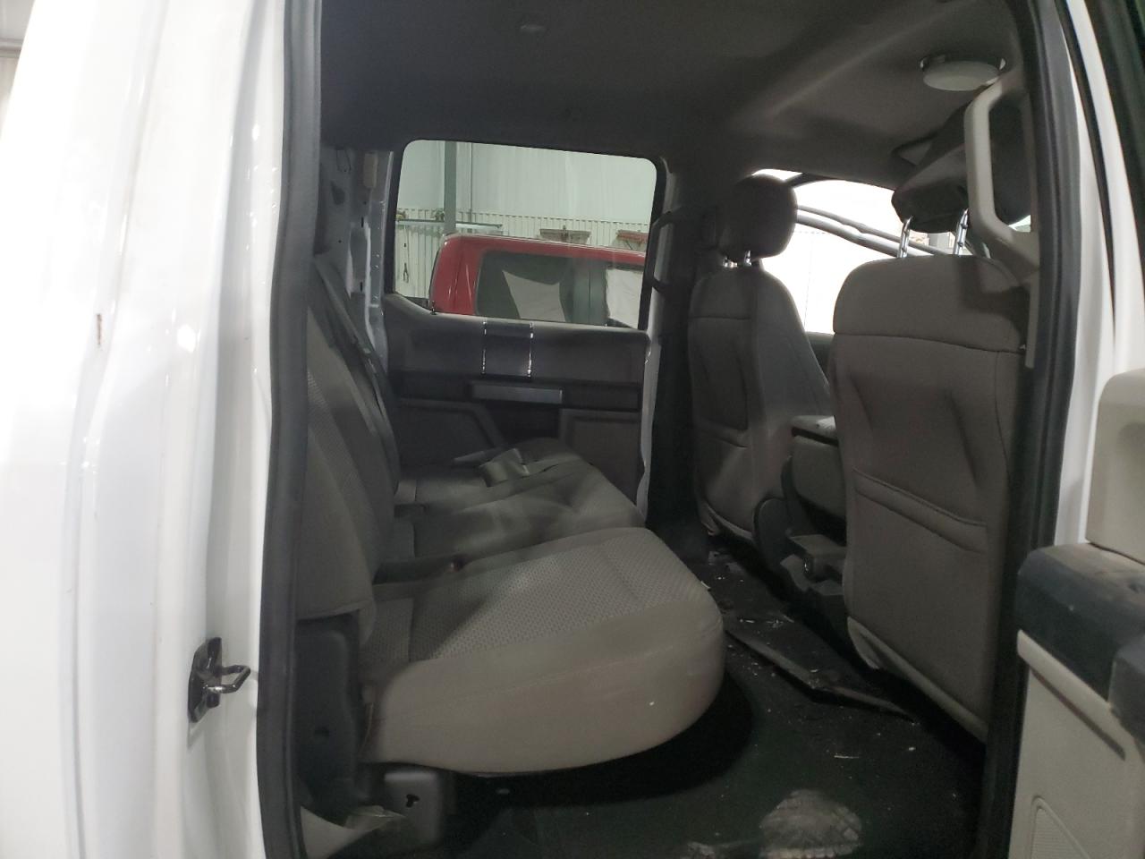 2017 Ford F-150 - Image 10