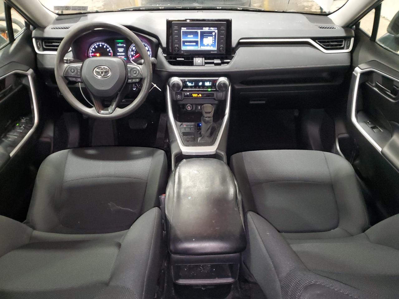 2021 Toyota RAV 4 - Image 8