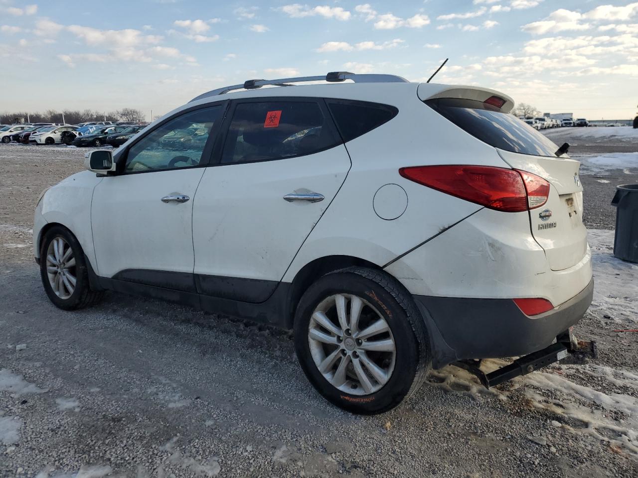 2013 Hyundai Tucson - Image 2