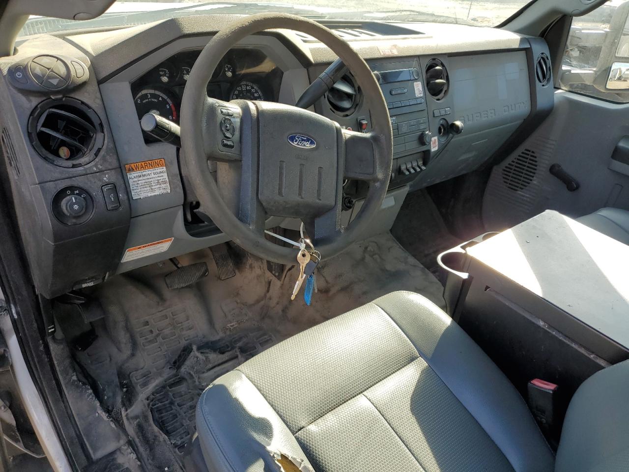 2012 Ford F450 - Image 8