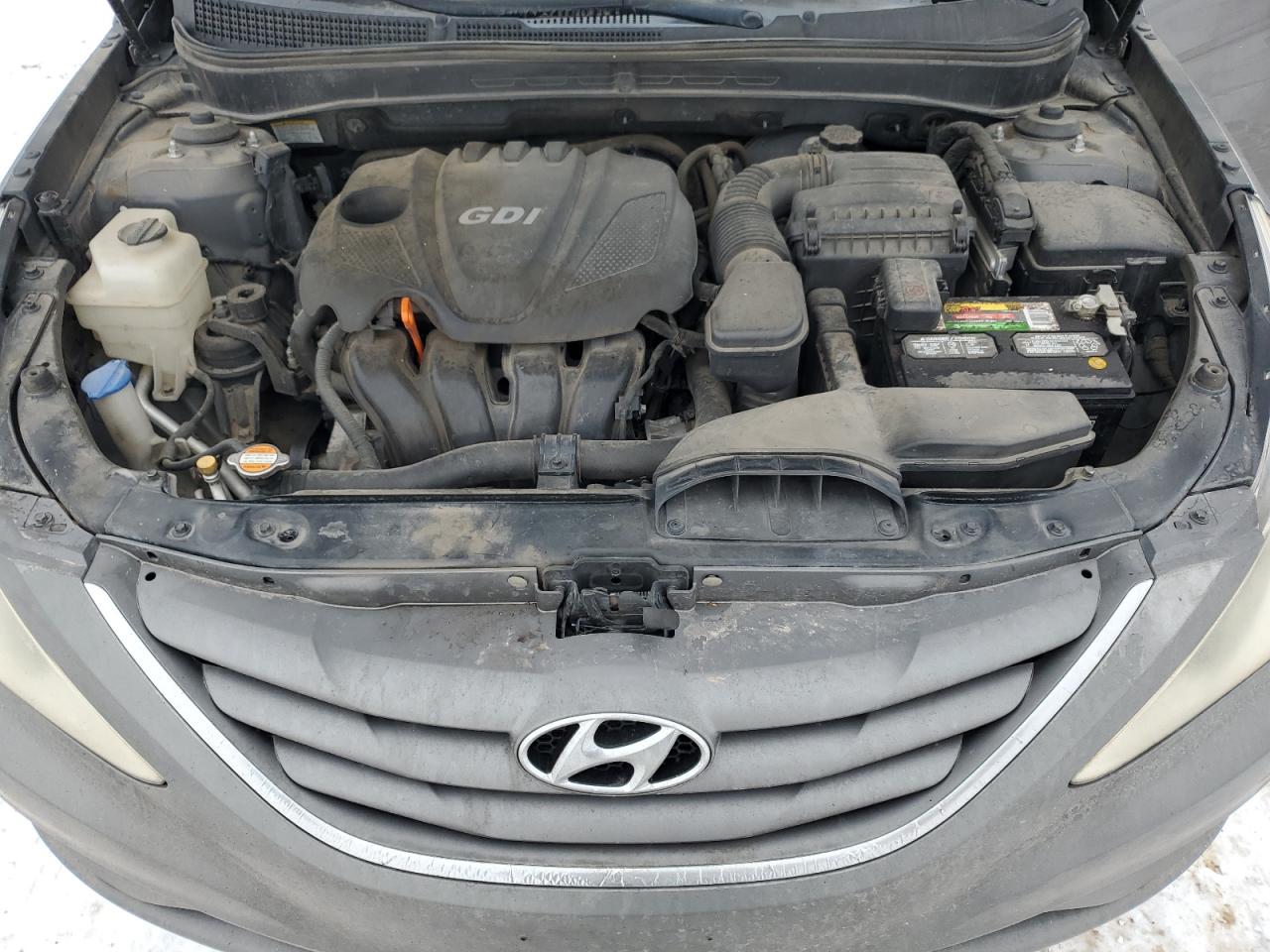 2011 Hyundai Sonata - Image 11