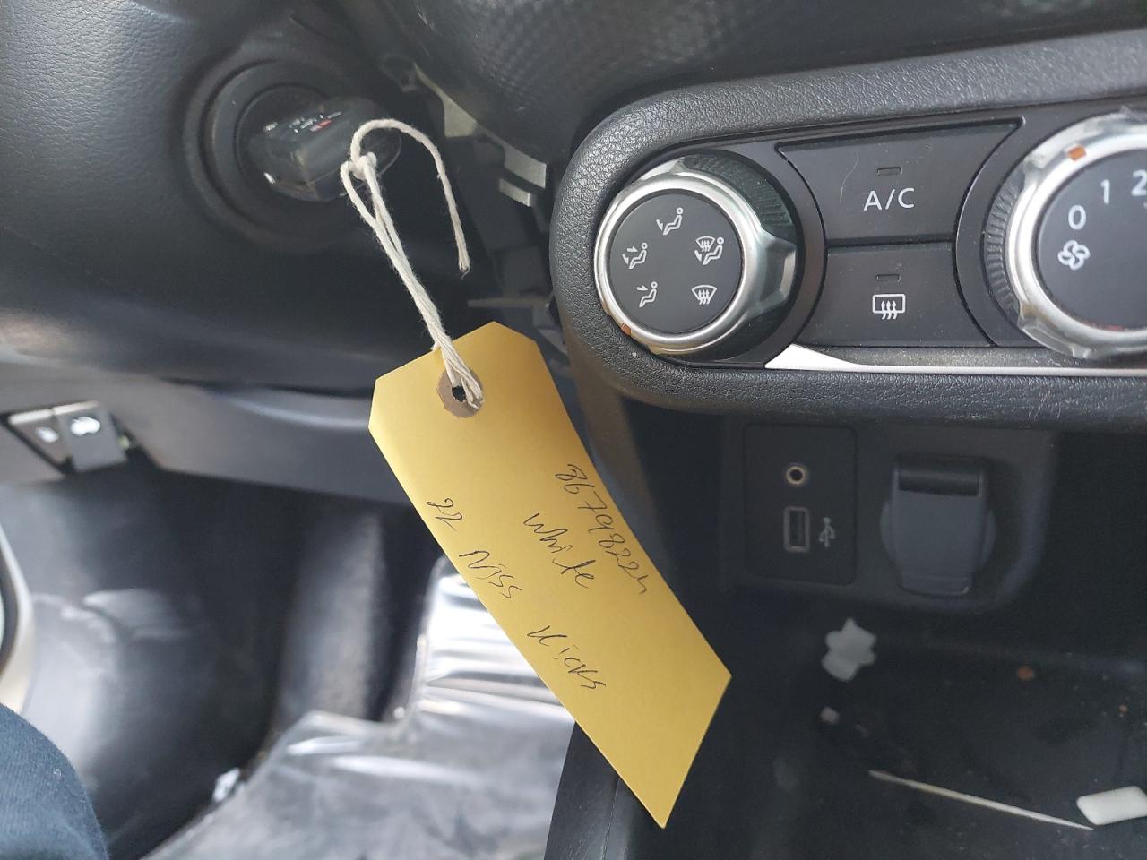3N1CP5C97NL469017 - 2022 Nissan KICKS - #undefined