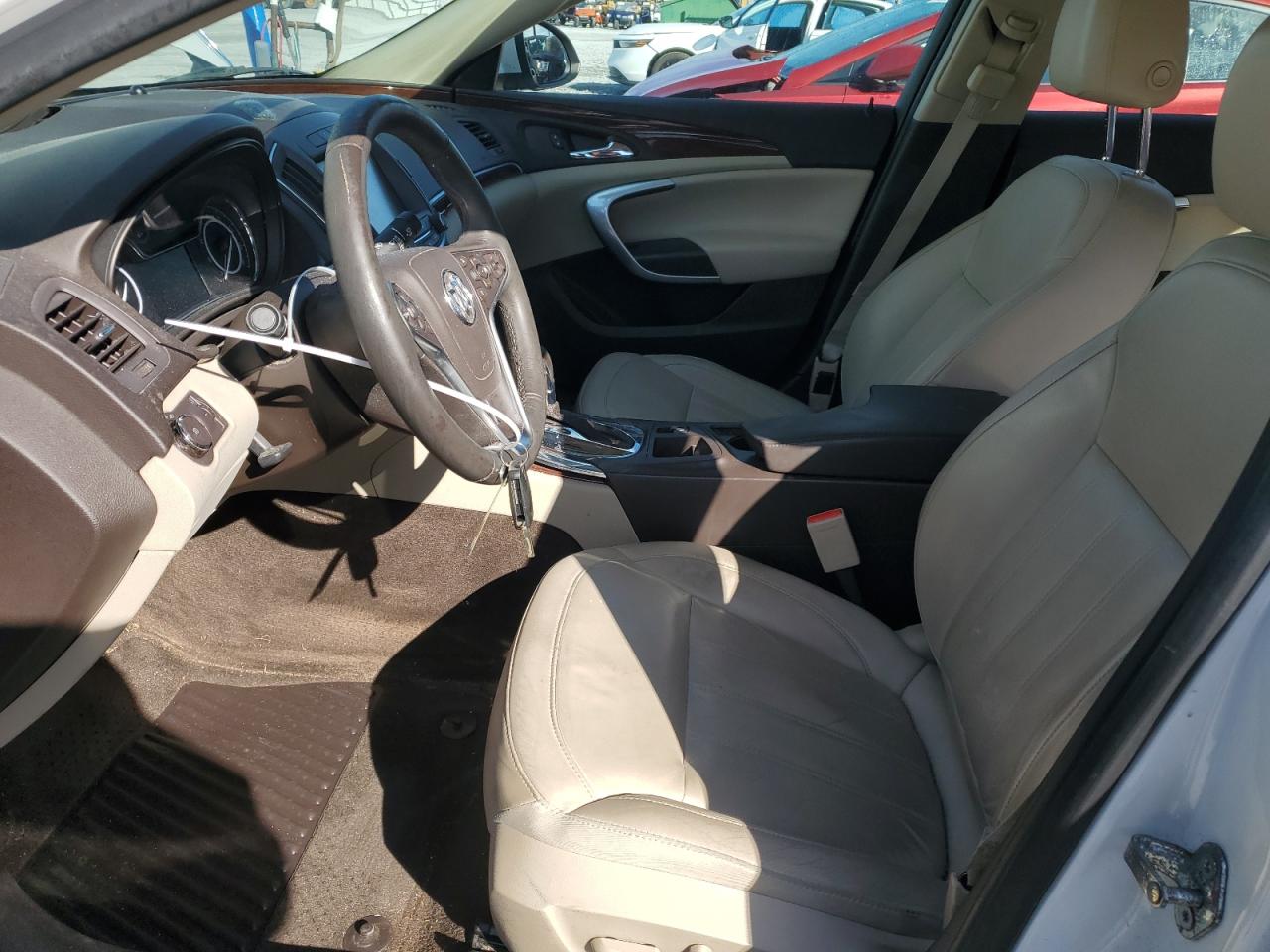 2016 Buick Regal - Image 7