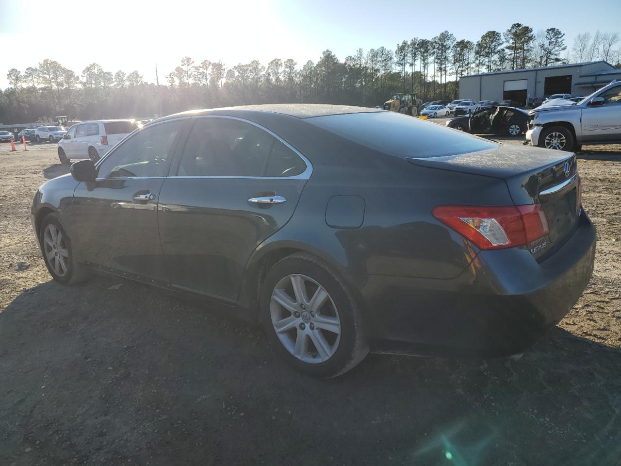 2007 Lexus ES - Image 2