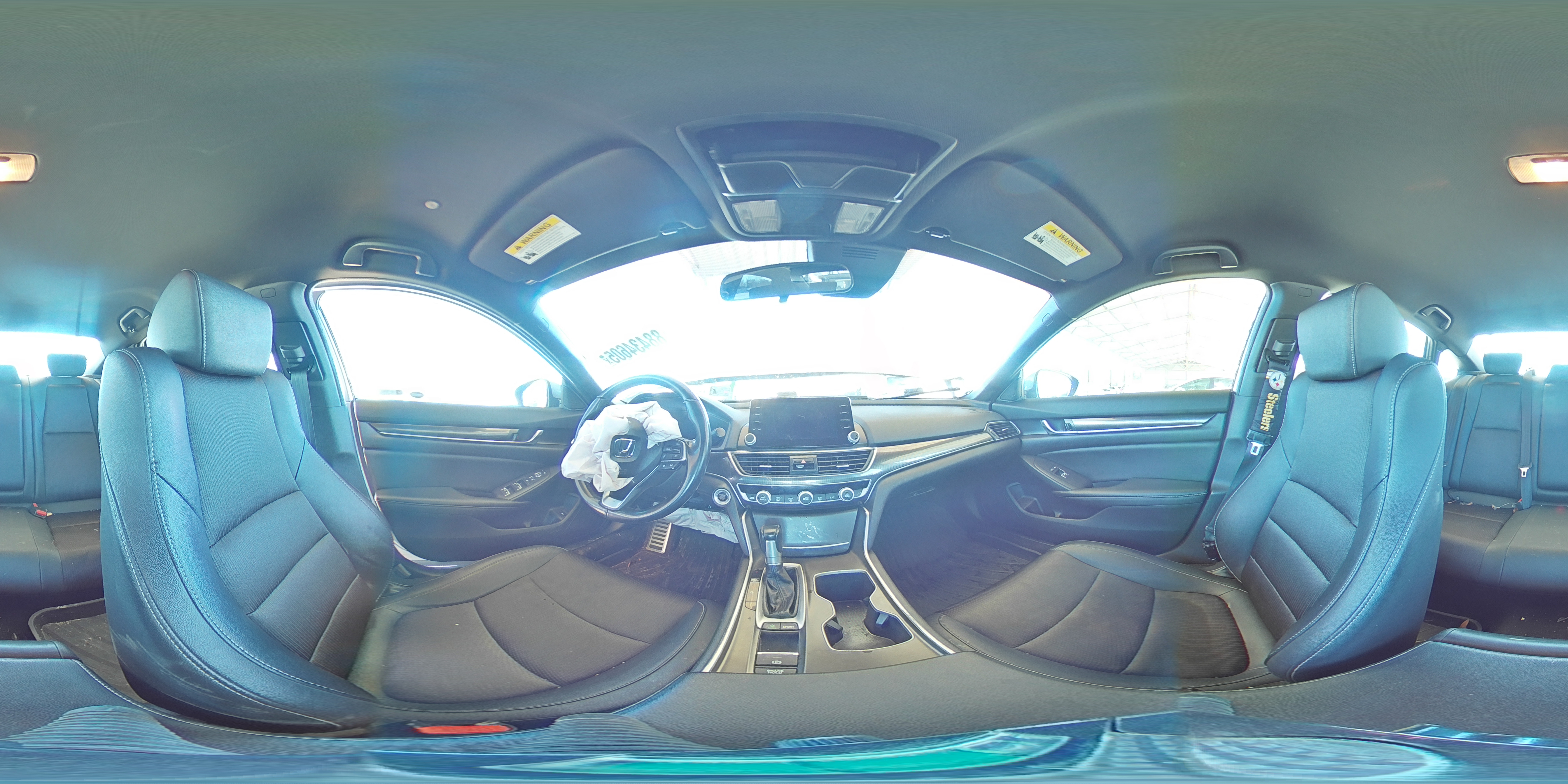 2020 Honda Accord - Image 12