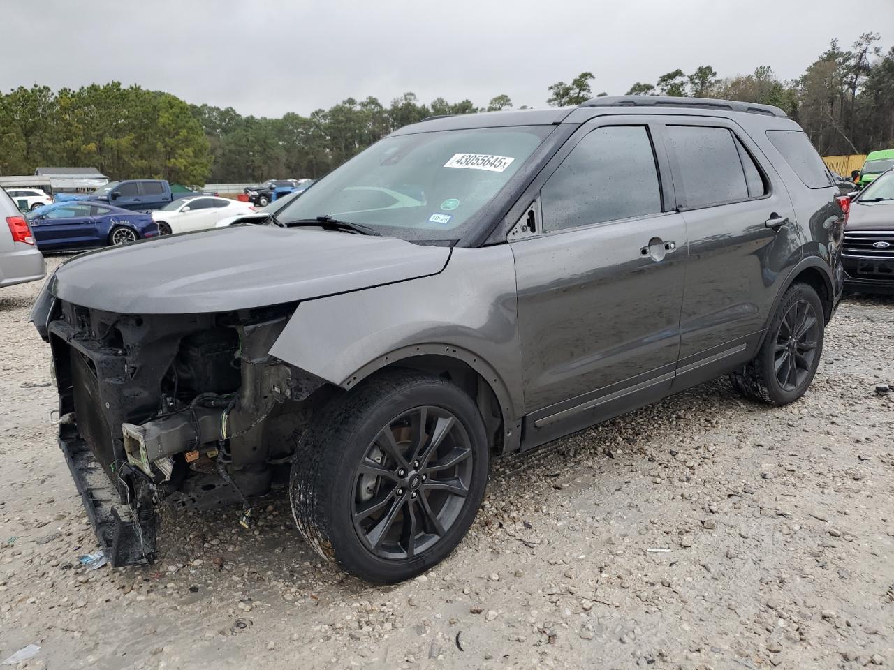 2019 Ford Explorer - Image 1